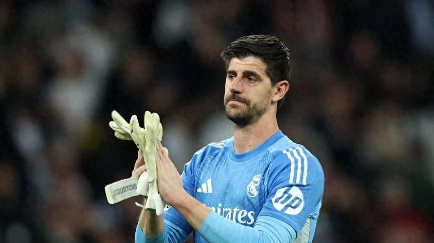 世界杯视频资源-库尔图瓦长传助巴尔韦德破门，加冕欧冠历史“助攻王”门将