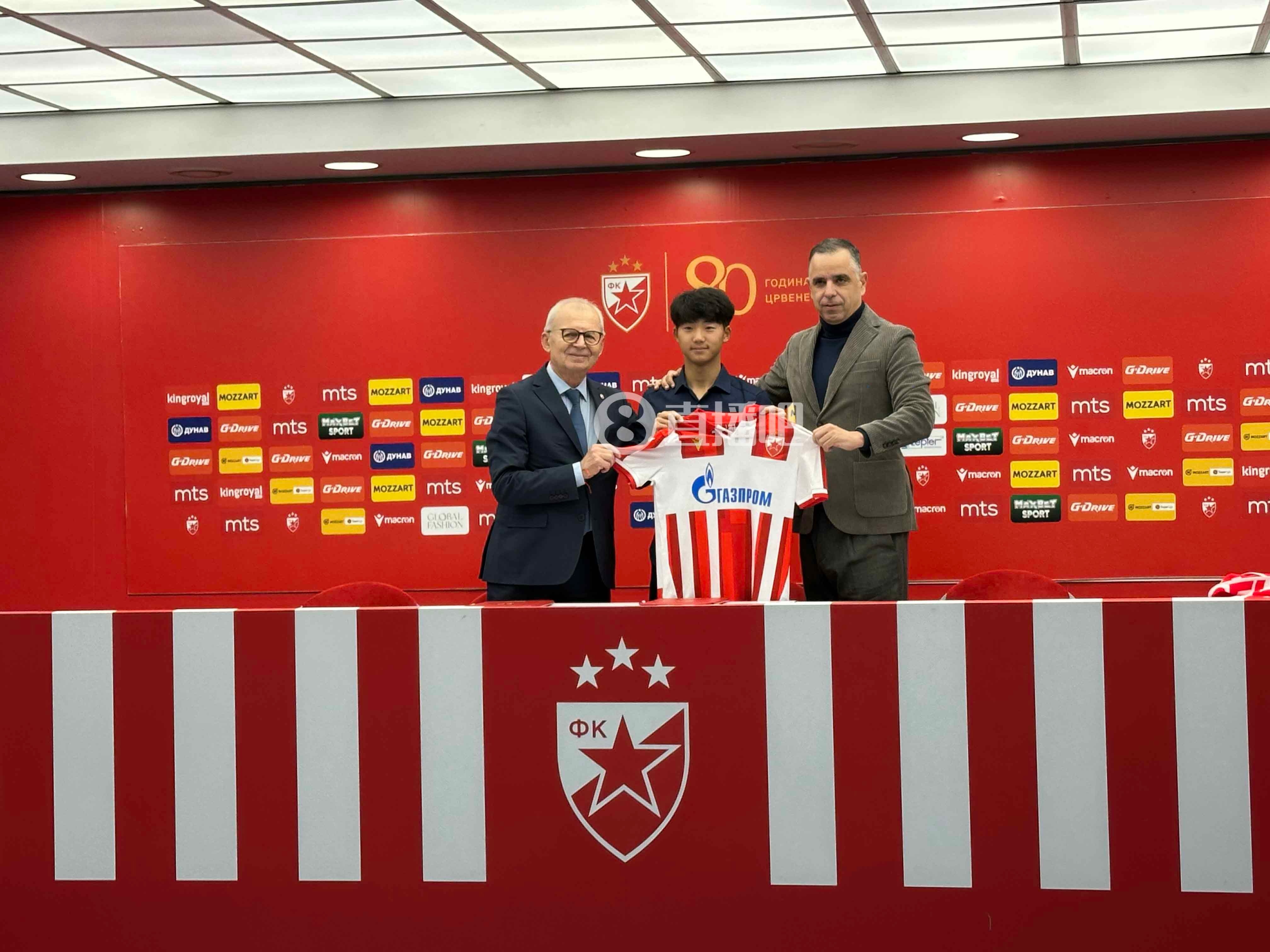 世界杯精彩进球-津媒：万项展现出色门前嗅觉，若能加以雕琢有机会达到更高水准